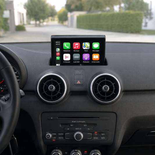 Écran d'Audi A1 affichant Apple CarPlay, tableau de bord et aérateurs ronds