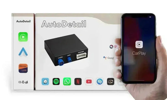 Image produit – boîtiers AutoDetail activant CarPlay pour voiture avec packaging visible